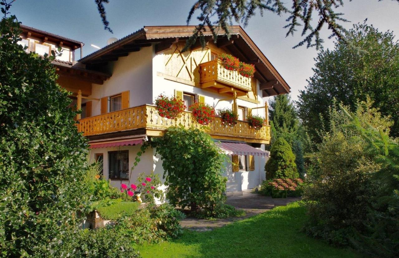 Gästehaus Lödermann Garmisch-Partenkirchen Exterior foto